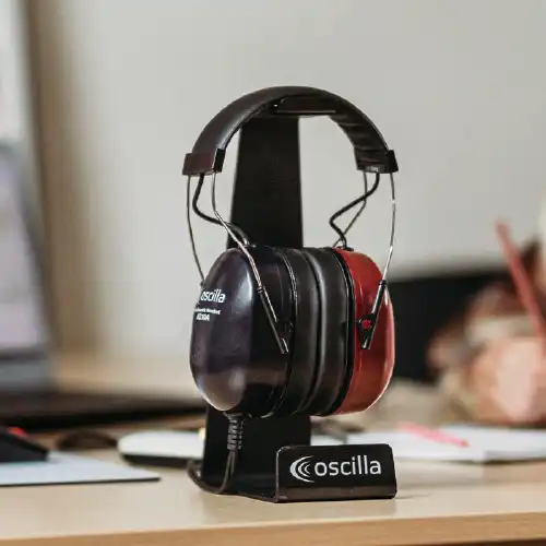 oscilla webpage_Single-cable, Noise-cancelling Headset