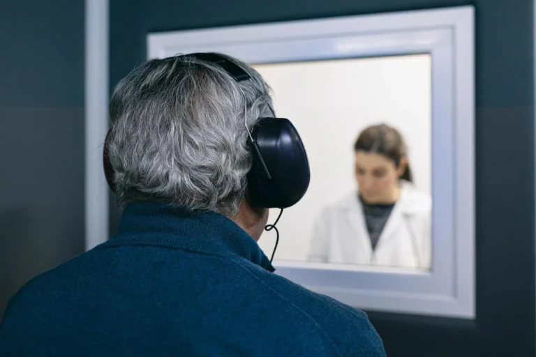Key Facts About Hearing Loss-taevas